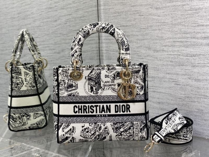 Dior Shopping Bags